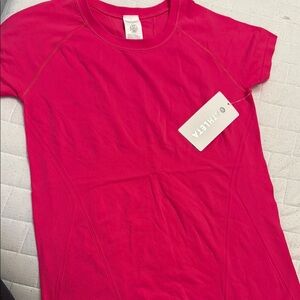Athleta Fuchsia Short Sleeve Tee